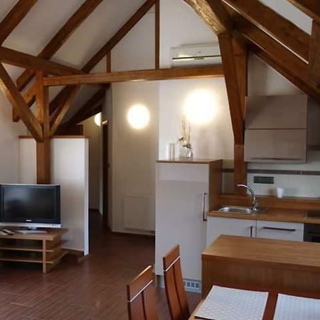 Domecek Milevsko Hotel Екстериор снимка